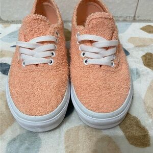 Women’s Rare, Authentic, Tropical Peach, Terry cloth Van’s.